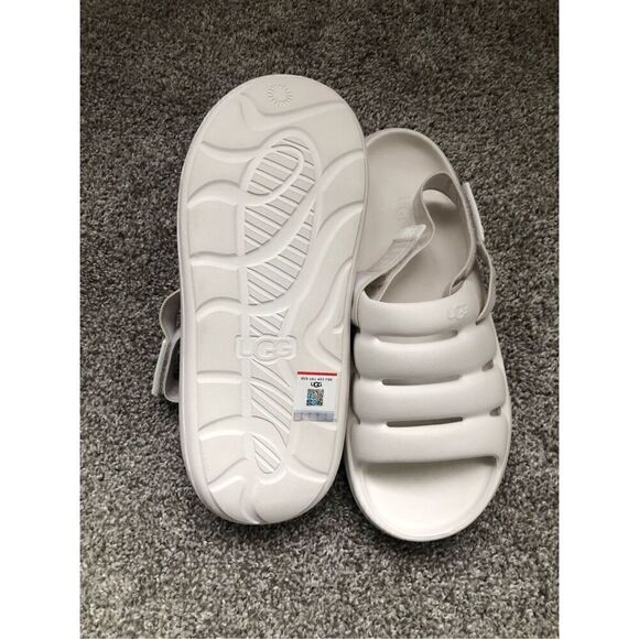 UGG Sport Yeah Women’s size 9 Sandals - Picture 7 of 7